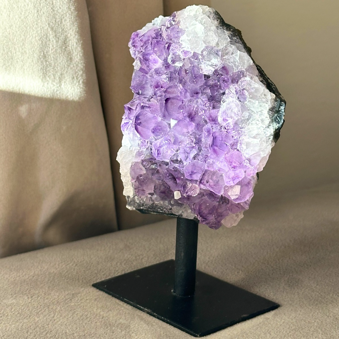 Natürlicher Amethyst zum Hinstellen